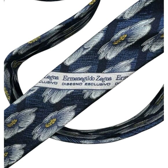 ERMENEGILDO ZEGNA Men's 100% Silk Necktie LUXURY Tie Blue Floral W:3.8" EUC - Picture 4 of 6